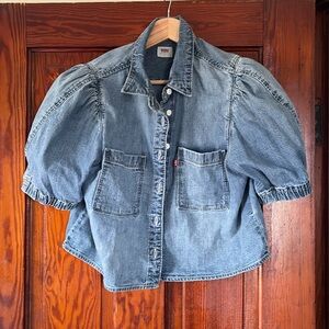 Levi’s Cropped Denim Top large